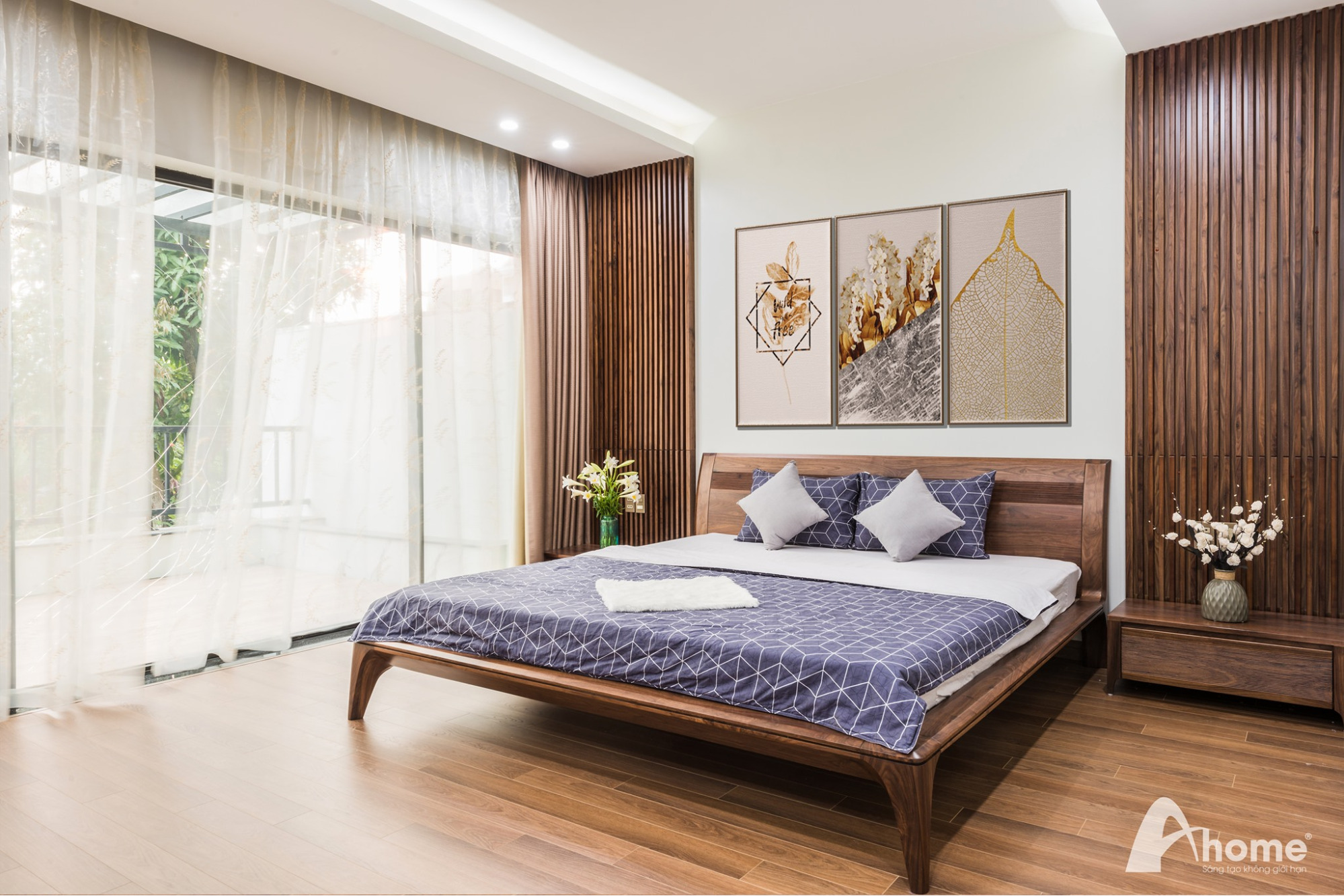 Ahome gợi ý cách chọn tranh treo tường cho phòng ngủ