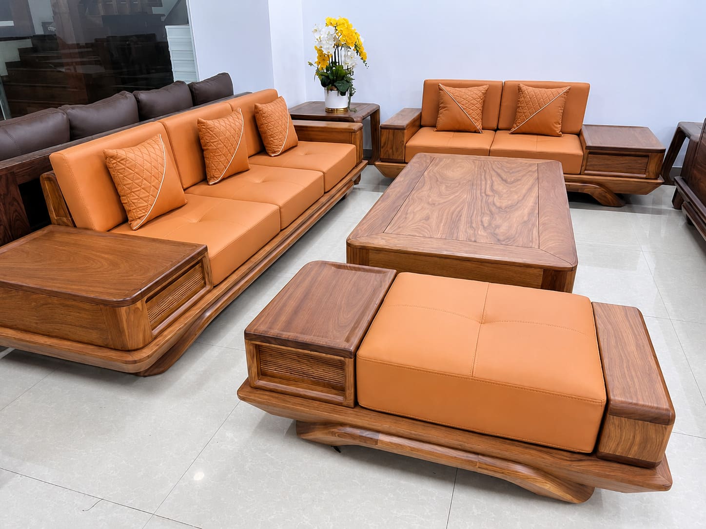 sofa chân thuyền